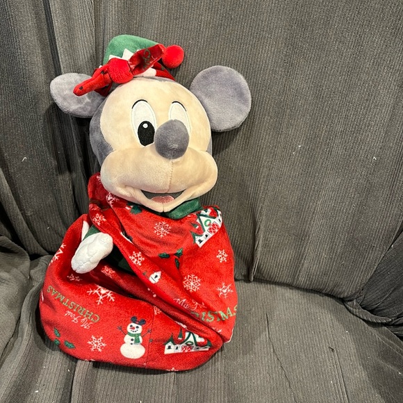 Mickey Mouse My First Christmas Stuffed Animel in the blanket - Picture 2 of 6